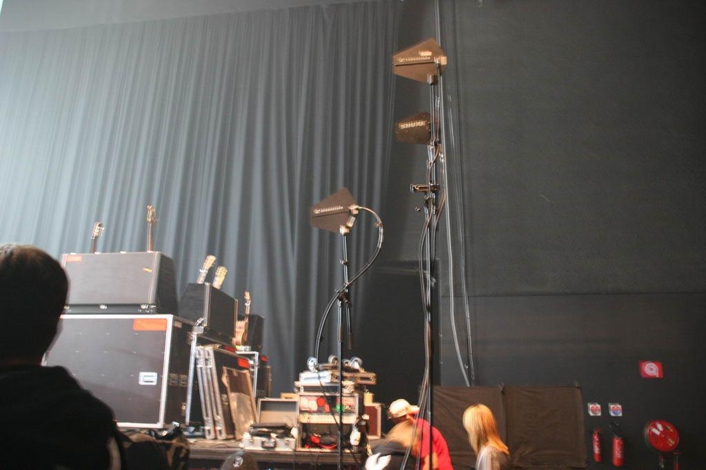 050929_0945_lf9_eos20d_lille-zenith